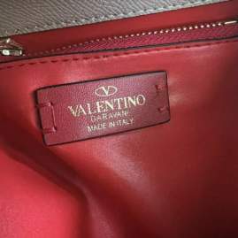 Picture of Valentino Handbags _SKUfw148123719fw